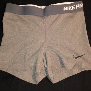 Nike Pro
